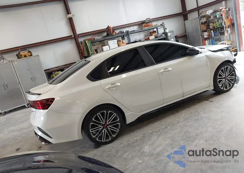 2023 Kia Forte Gt из США, поврежденный, VIN 3KPF44AC8PE683243